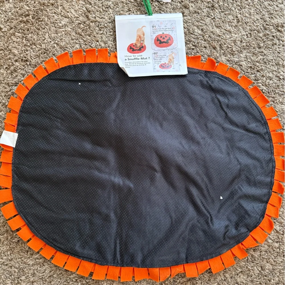 NWT Snuffle Halloween Play Mat For‎ Pets Dogs Sniff Mat Learning Toy